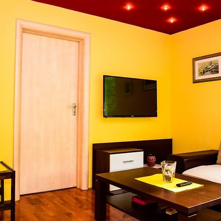 Apartman Gita Zagreb Exteriör bild